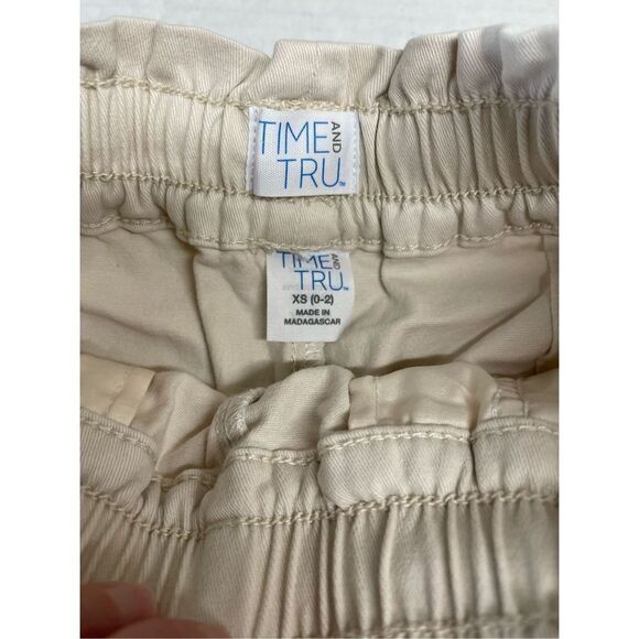 Time And Tru Womens Size XS 0-2 Paperbag Shorts Drawstring Pockets Almond NWT A1 - Picture 3 of 6